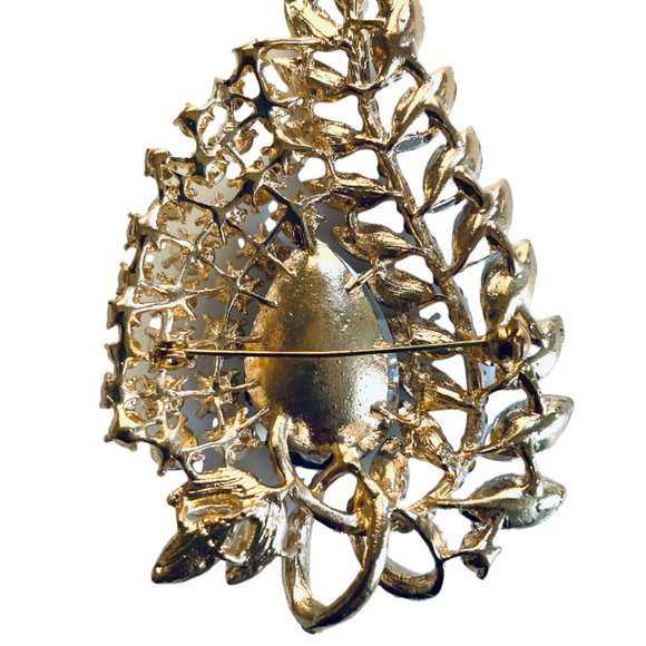 🌴 Beautiful Leaf Brooch - Picture 3 of 8